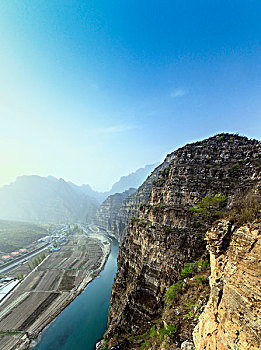 thong ke rong bach kim